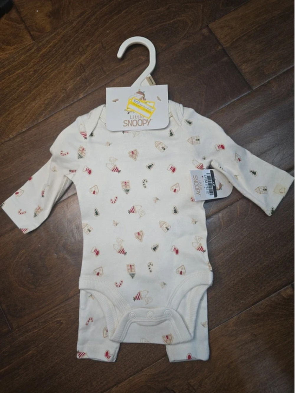 Newborn brand new christmas outfit from snoopy, item, 578G8